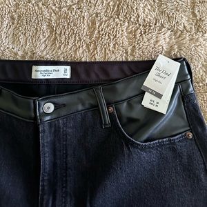 Abercrombie and Fitch mixed fabric high-rise dad short